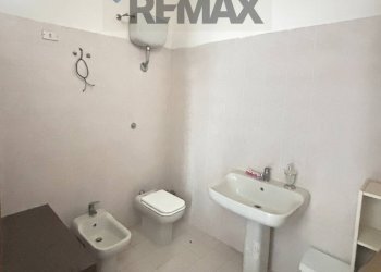 Bagno - Ufficio Via Nicola Manzari
 
16, Bari - foto 6