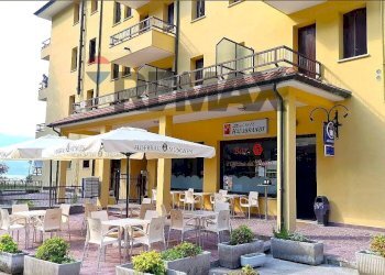 Edificio all\'aperto - Cafeteria - Cold Bar Via Fortino
 
18, Laveno-Mombello - photo 1