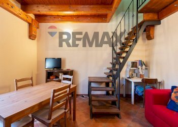 Sala da pranzo - Three-room apartment Via Capena
 
1, Capena - photo 2