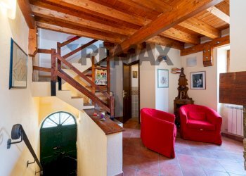 Scale - Three-room apartment Via Capena
 
1, Capena - photo 9