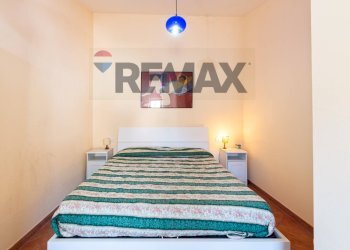 Camera / camera da letto - Three-room apartment Via Capena
 
1, Capena - photo 16