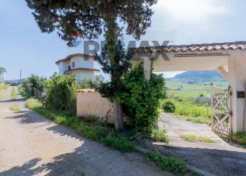 Casa all\'aperto - Villa CONTRADA MANCUSI
 
snc, Villafrati - foto 46