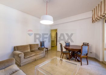 Sala da pranzo - Four-room apartment Viale Regina Margherita
 
9, Palermo - photo 14