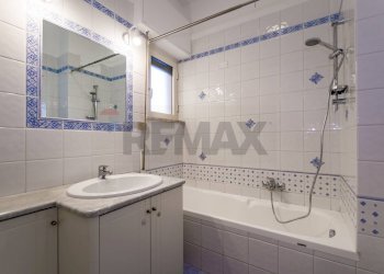 Bagno - Four-room apartment Viale Regina Margherita
 
9, Palermo - photo 20