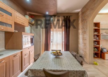 Cucina - Four-room apartment Via Pisano Baudo
 
20, Lentini - photo 8