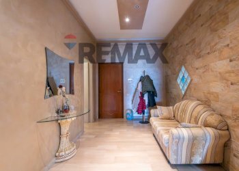 Soggiorno - Four-room apartment Via Pisano Baudo
 
20, Lentini - photo 21