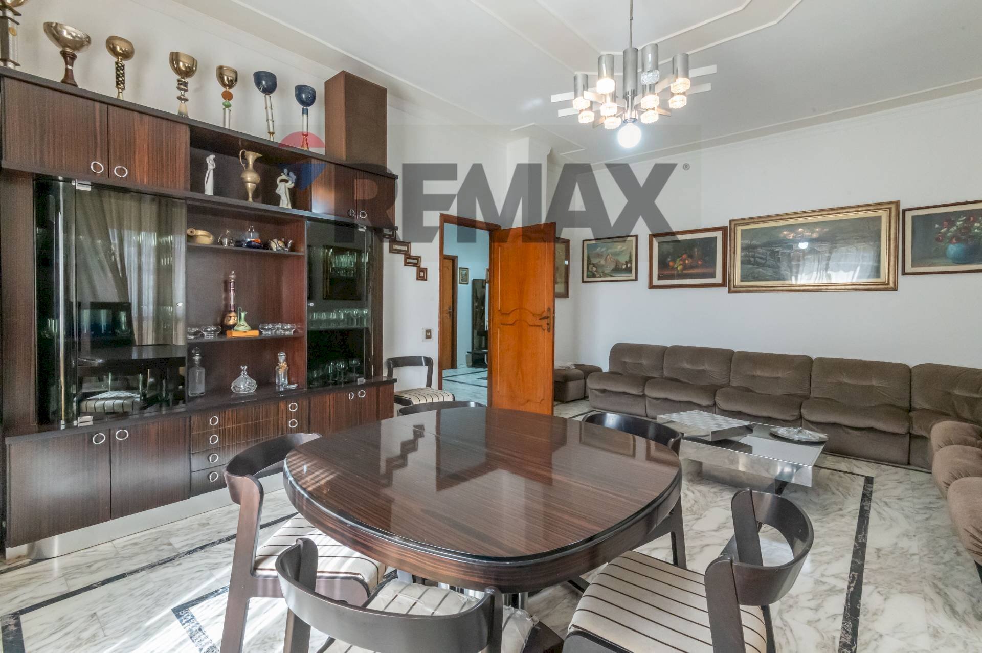 Sala da pranzo - Four-room apartment Via Pisano Baudo
 
20, Lentini - photo 3