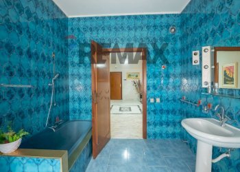 Bagno - Four-room apartment Via Pisano Baudo
 
20, Lentini - photo 19