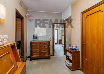 Hall / corridoio - Terraced Villa Via Cardinale Nava
 
12, Catania - photo 63