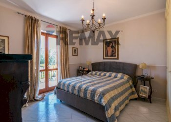 Camera / camera da letto - Quadrilocale Via Provinciale per Riposto
 
3, Acireale - foto 16