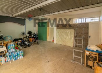 Dispensa di stoccaggio - Quadrilocale Via Provinciale per Riposto
 
3, Acireale - foto 33