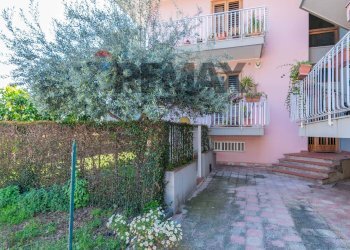 Casa all\'aperto - Quadrilocale Via Provinciale per Riposto
 
3, Acireale - foto 39