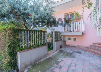 Terrazza - Quadrilocale Via Provinciale per Riposto
 
3, Acireale - foto 41