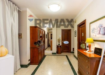 Hall / corridoio - Apartment Via Acquario
 
10, Catania - photo 10