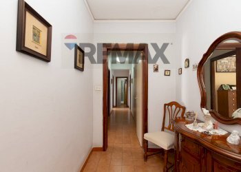 Hall / corridoio - Appartamento Viale Castagnola
 
11, Catania - foto 4