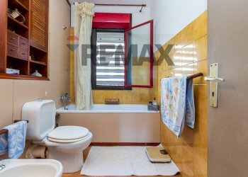 Bagno - Appartamento Viale Castagnola
 
11, Catania - foto 12