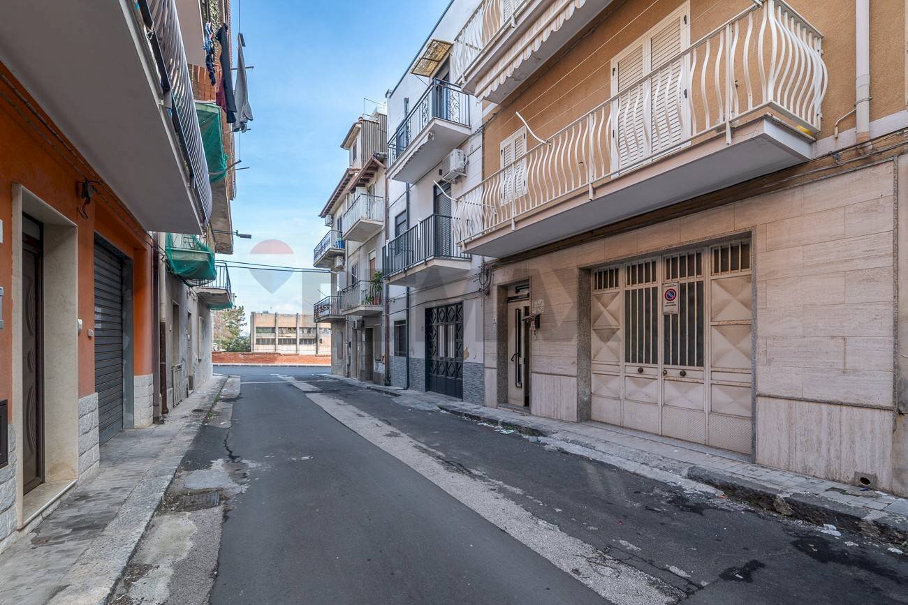Edificio all\'aperto - Independent house Via Crema
11, Francofonte - photo 3