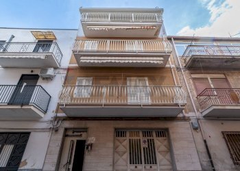 Edificio all\'aperto - Independent house Via Crema
 
11, Francofonte - photo 2