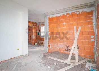 Stanza vuota - Casa semi indipendente Via dei Gladioli
 
snc, San Pietro Clarenza - foto 27