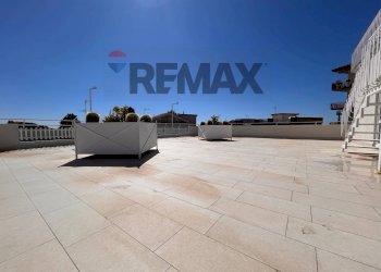 Terrazza - Attico Via Paolo Vasta
 
235, Acireale - foto 17