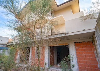 Casa all\'aperto - Villa a Schiera Via dei Gladioli
 
snc, San Pietro Clarenza - foto 6