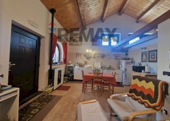 Sala da pranzo - Villa Via Filippo Turati
 
16, Randazzo - photo 8