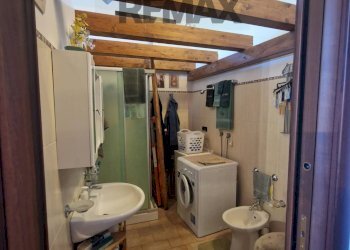 Bagno - Villa Via Filippo Turati
 
16, Randazzo - photo 10