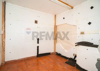 Terrazza - Negozio Via Mirone
 
16, Viagrande - foto 16