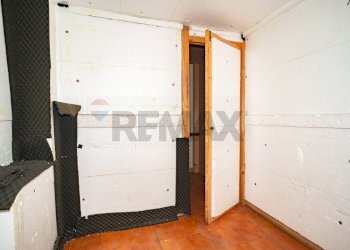 Stanza vuota - Negozio Via Mirone
 
16, Viagrande - foto 17