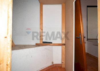 Hall / corridoio - Negozio Via Mirone
 
16, Viagrande - foto 18