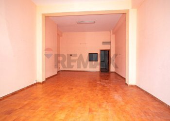 Stanza vuota - Shop Via Mirone
 
24, Viagrande - photo 8