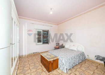 Camera / camera da letto - Villa Via Giuffrida Salvatore
 
15, Mascalucia - foto 20