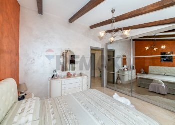 Camera / camera da letto - Villa Via Giuffrida Salvatore
 
15, Mascalucia - foto 38