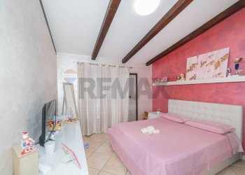 Camera / camera da letto - Villa Via Giuffrida Salvatore
 
15, Mascalucia - foto 42