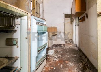 Dispensa di stoccaggio - Rustico Via Giovanna Condorelli
 
22, Catania - foto 25