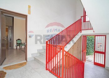 Scale - Three-room apartment VIA SARDEGNA
 
21, Belpasso - photo 21