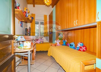 Camera / camera da letto - Three-room apartment VIA SARDEGNA
 
21, Belpasso - photo 31