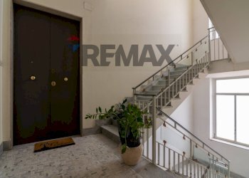 Scale - Attico Via Renato Imbriani
 
60, Catania - foto 8
