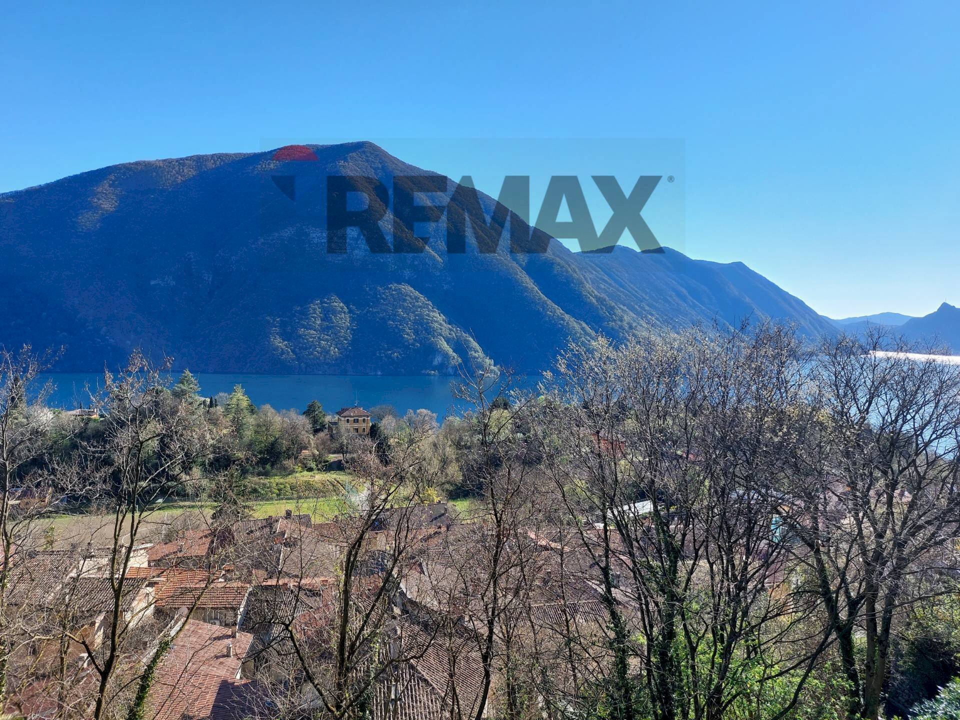 Vista delle montagne - Building land Via Sasso Rosso Dasio, Valsolda - photo 1