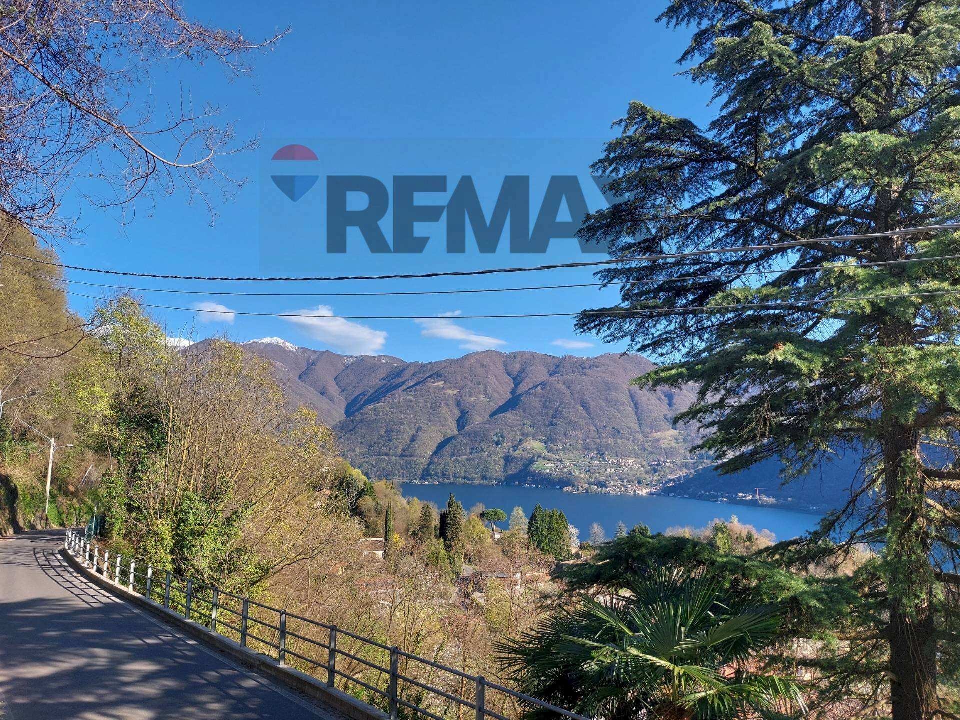 Vista delle montagne - Building land Via Sasso Rosso Dasio, Valsolda - photo 2