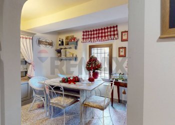 Sala da pranzo - Rustic Località Borgo Magliano
 
32, Fivizzano - photo 16