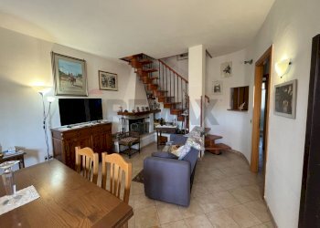 Sala da pranzo - Quadrilocale Cavriglia - foto 14