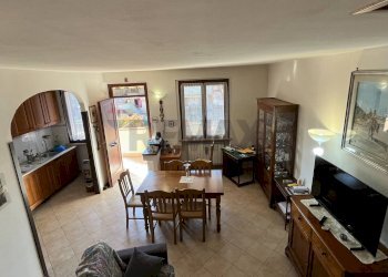 Sala da pranzo - Quadrilocale Cavriglia - foto 19