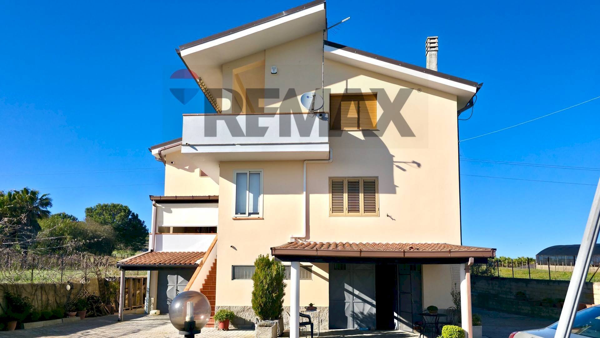 Casa all\'aperto - Villa Via Ferdinando Magellano
 
29, Grammichele - photo 1