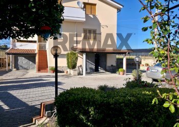 Casa all\'aperto - Villa Via Ferdinando Magellano
 
29, Grammichele - photo 4