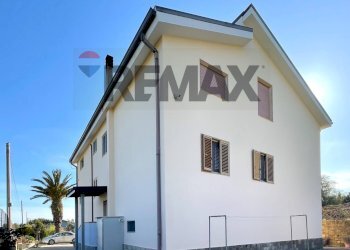 Casa all\'aperto - Villa Via Ferdinando Magellano
 
29, Grammichele - photo 9
