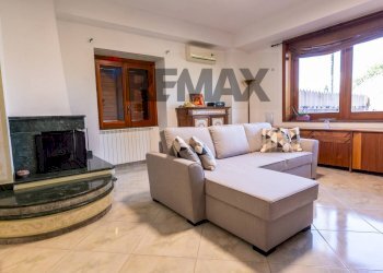 Soggiorno - Villa Taormina - photo 11