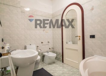 Bagno - Villa Taormina - photo 27