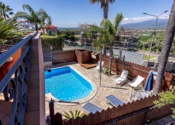 Piscina - Villa Taormina - photo 44