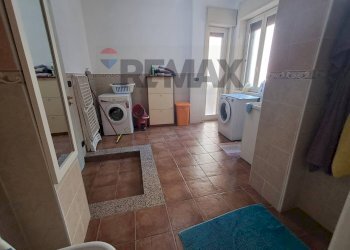 Lavanderia - Quadrilocale Via Oliveto
 
7, Giardini-Naxos - foto 7